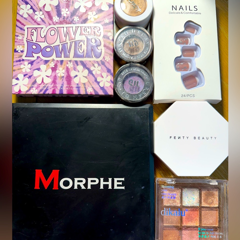 Makeup bundle